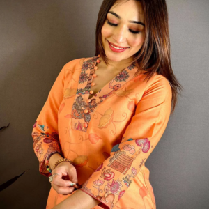 Opulent Kalamkari Overlap Neck Kurti